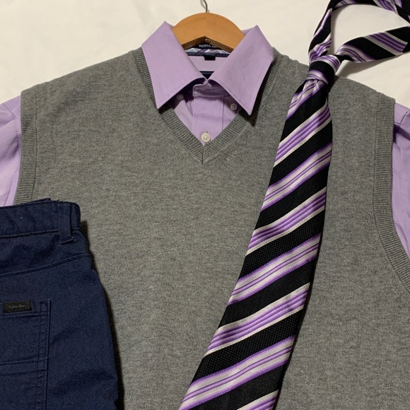 Grey cable knit Sweater Vest - Picture 8 of 11